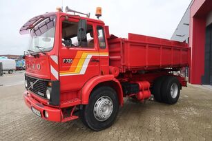 Volvo F 7 F 720 box truck