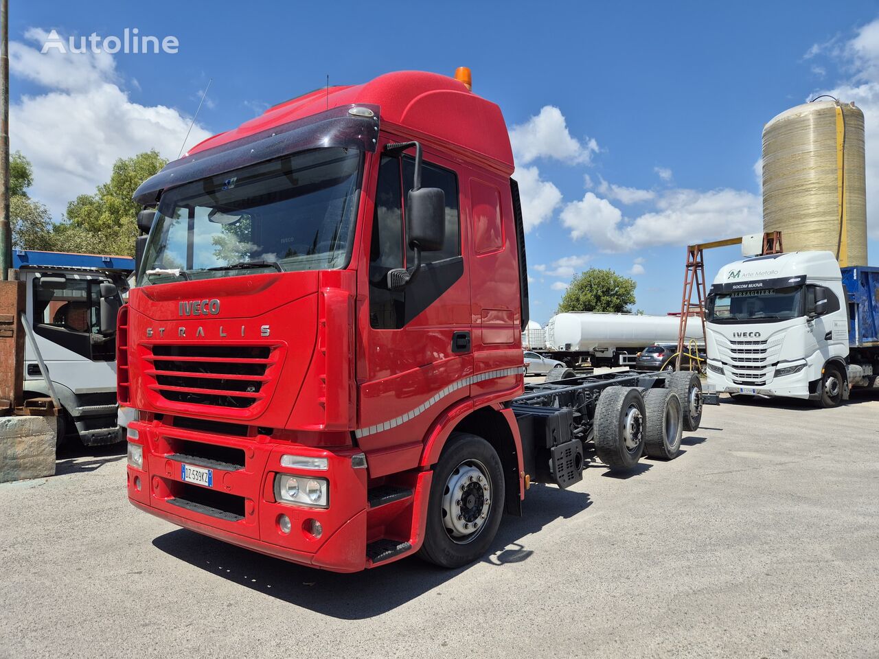 IVECO STRALIS 430 chassis truck