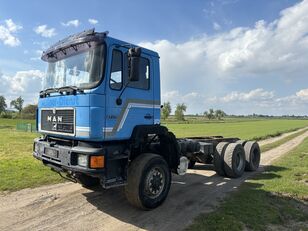 MAN F90 27.372 6x6  chassis truck