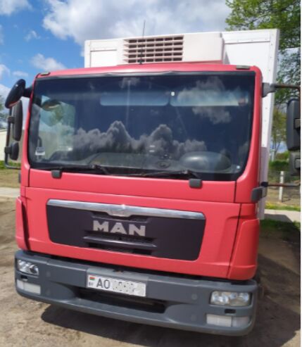 MAN TGL 8.150 refrigerated truck