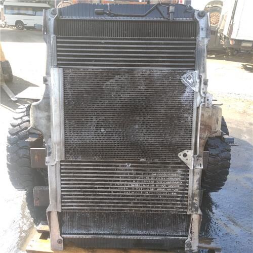 IVECO Radiador Iveco Stralis AS 440S50, AT 440S50 41214447 engine cooling radiator for IVECO Stralis AS 440S50, AT 440S50 truck tractor