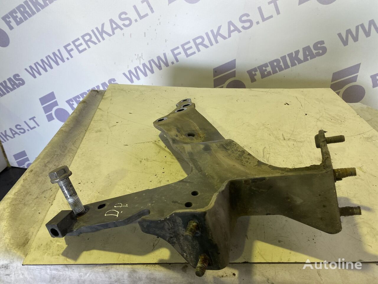 bracket  Scania 1802161 for Scania R truck tractor