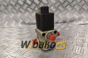 LC L7053113A/00000 hydraulic distributor