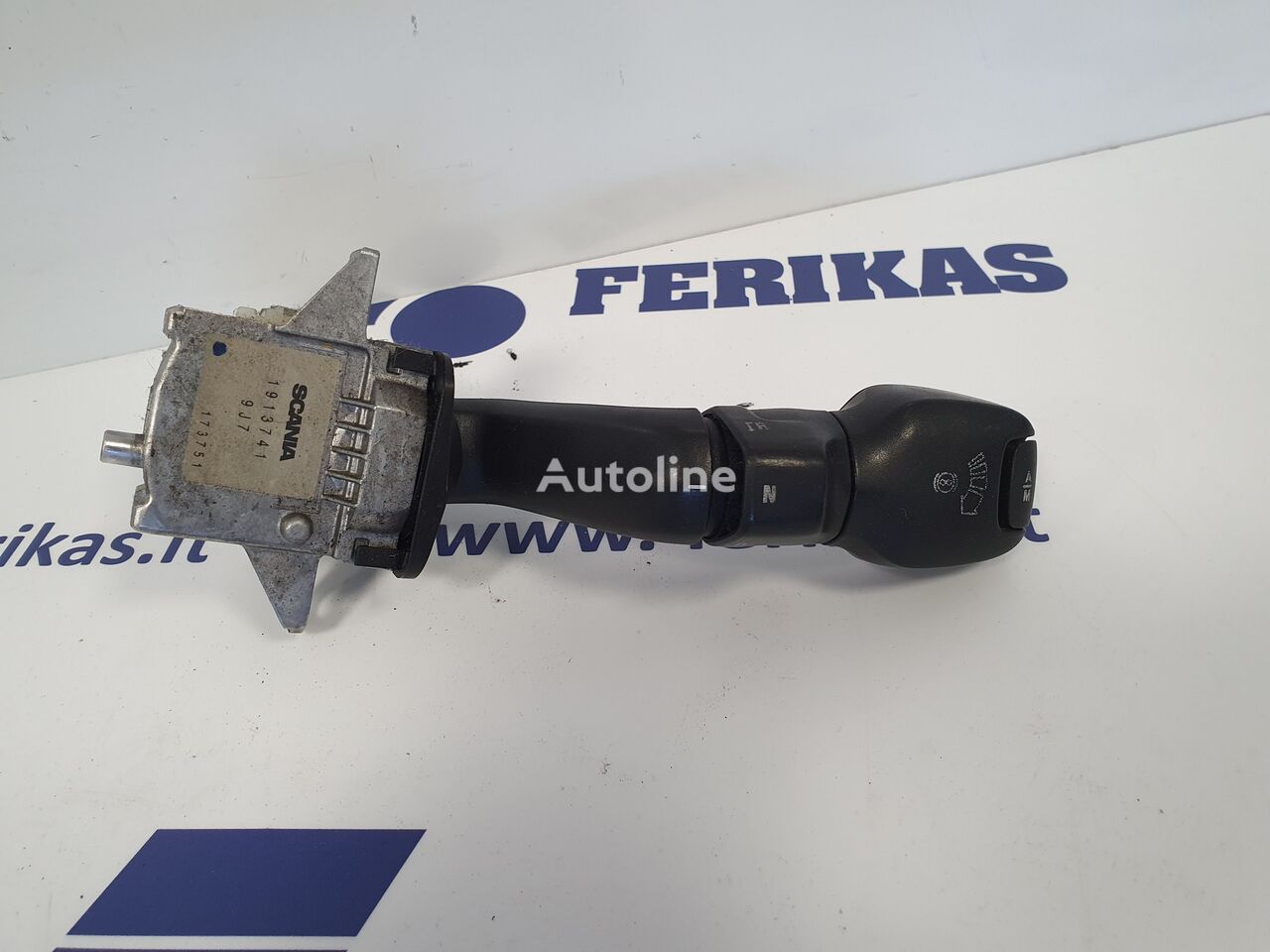 Scania gear lever / retarder switch 1913741, 1548289 understeering switch for Scania R truck tractor