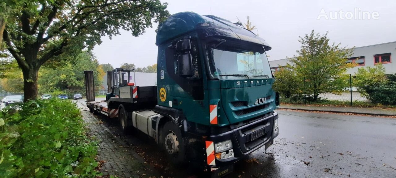 IVECO AT440S420PS  truck tractor